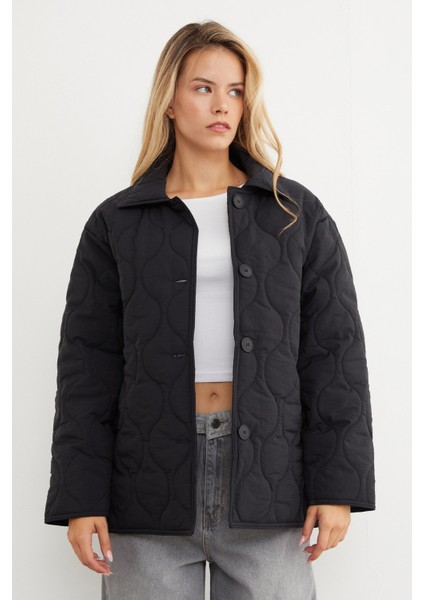 Su Yolu Desenli Oversize Düğmeli Mont modelleri