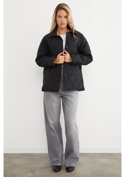 Su Yolu Desenli Oversize Düğmeli Mont fırsatları