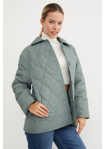 Su Yolu Desenli Oversize Düğmeli Mont indirimleri