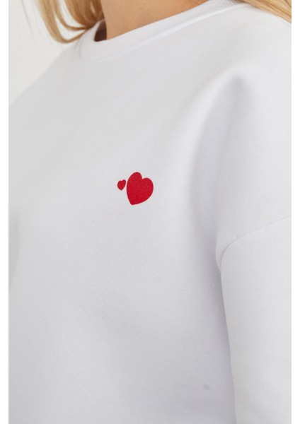 3 Iplik Kalp Baskılı Bisiklet Yaka Sweatshirt