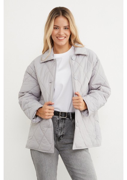 Kapitone Desenli Oversize Düğmeli Mont