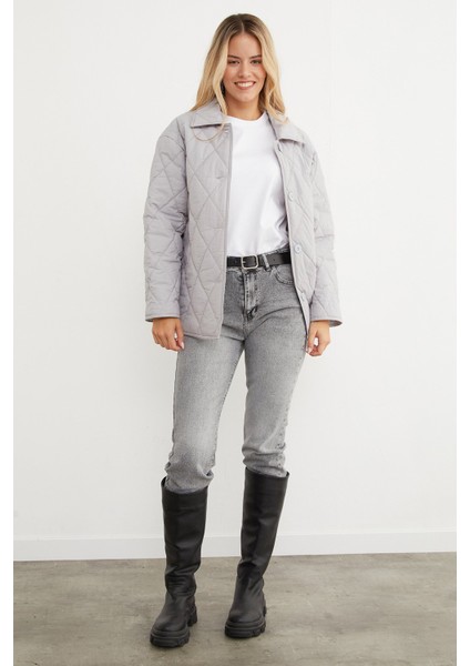 Kapitone Desenli Oversize Düğmeli Mont fiyatları