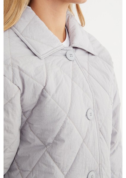 Kapitone Desenli Oversize Düğmeli Mont