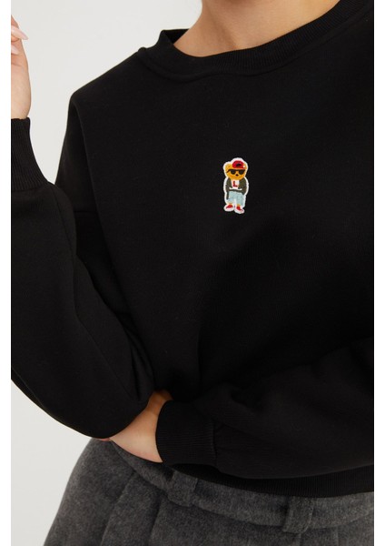 3 Iplik Ayıcık Nakışlı Bisiklet Yaka Sweatshirt
