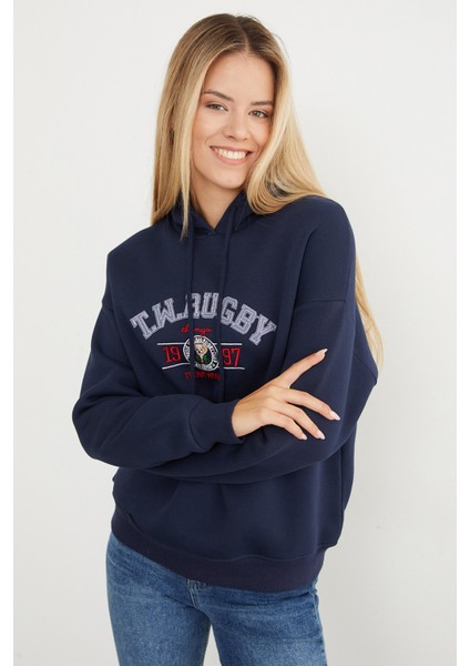 3 Iplik Rugby Nakışlı Kapüşonlu Sweatshirt indirimleri