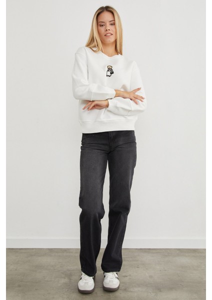 3 Iplik Ayıcık Nakışlı Bisiklet Yaka Sweatshirt fırsatları