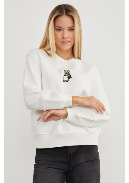 3 Iplik Ayıcık Nakışlı Bisiklet Yaka Sweatshirt indirimleri