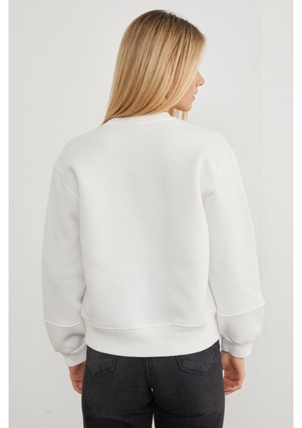 3 Iplik Ayıcık Nakışlı Bisiklet Yaka Sweatshirt