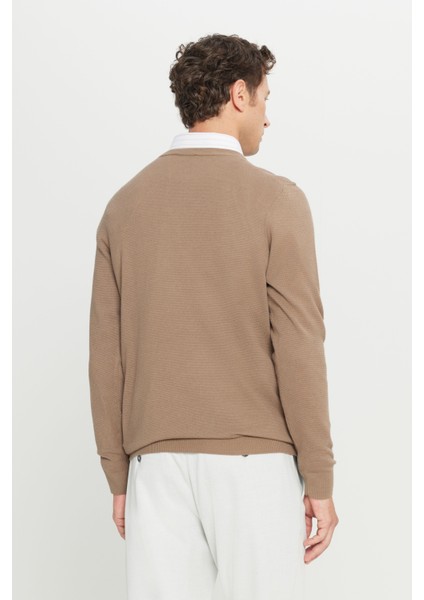 Pamuklu Standart Fit Normal Kesim Bisiklet Yaka Jakarlı Triko Kazak indirimleri