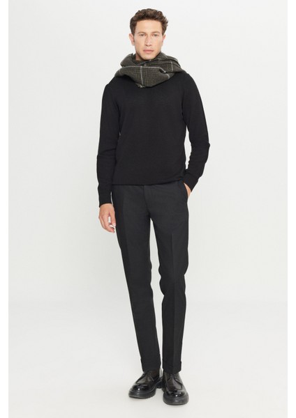 Pamuklu Standart Fit Normal Kesim Bisiklet Yaka Jakarlı Triko Kazak fiyatları