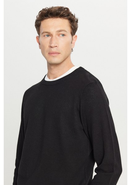 Pamuklu Standart Fit Normal Kesim Bisiklet Yaka Jakarlı Triko Kazak fırsatları