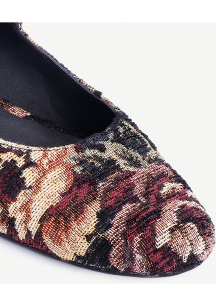 Çiçek Kumaşlı Atkılı Babet fiyatları