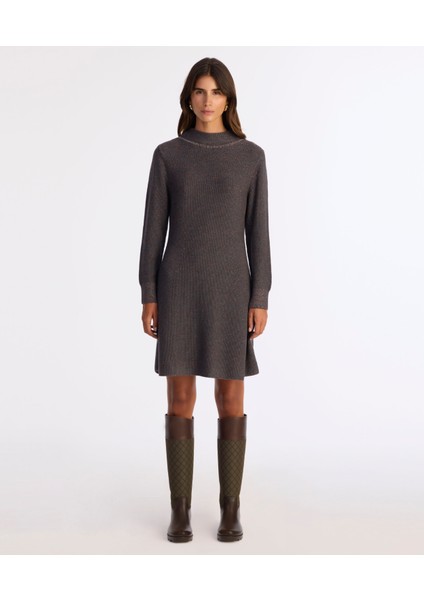 A Form Kayık Yaka Uzun Kol Elbise