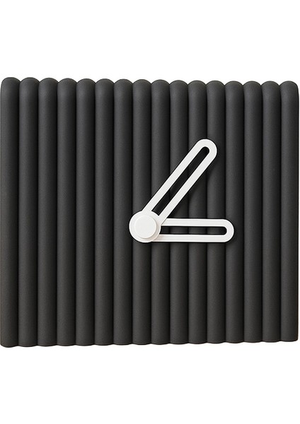 Minimalist Masa Saati