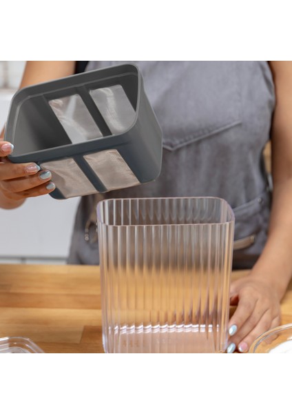 Yoğurt Süzme Filtreli Saklama Kabı 2,2 Litre fırsatları