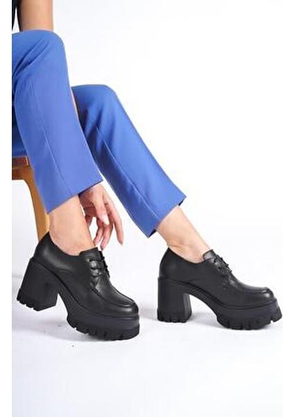 Kadın Yuvarlak Burunlu Bağcıklı 9 cm Topuklu Suni Deri Loafer Ayakkabı modelleri