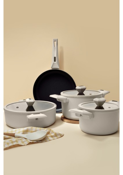 Cristel 7 Parça Tencere Seti Krem indirimleri