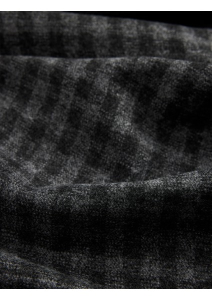 Viskon Karışımlı Püsküllü Uzun Kareli Atkı modelleri