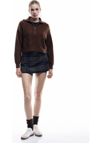 Yarım Fermuarlı Yaka Uzun Kollu Saç Örgü Dokulu Triko Kazak fiyatları