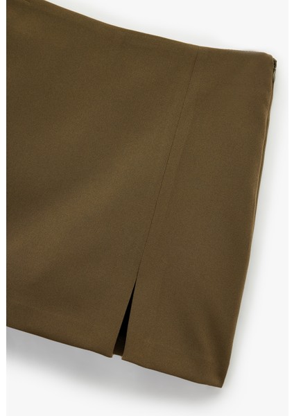 Yırtmaç Detaylı Mini Şort Etek modelleri