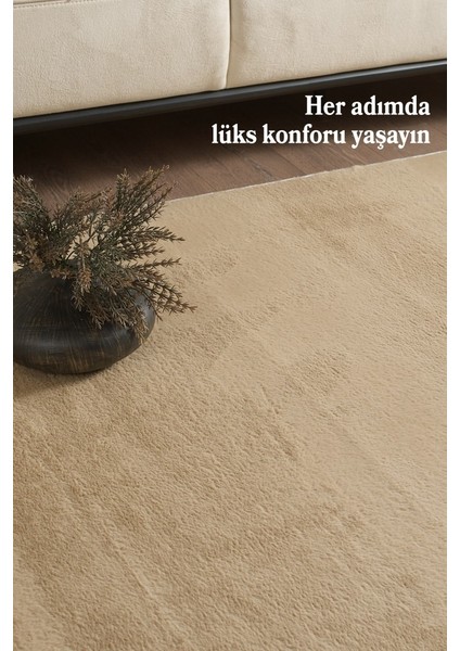 Modern Saçaklı Kaymaz Taban Tavşan Tüyü Kolay Temizlenebilir Yıkanabilir Salon Oturma Odası Yolluk Mutfak Halısı Bej Renk indirimleri