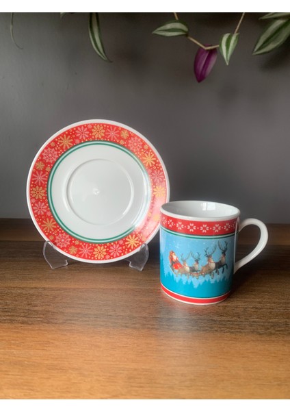 Yeni Yıl-Noel Baba Geyik Model 4 Parça 2 Kişilik Porselen Türk Kahvesi Fincan Takımı