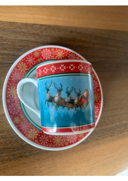 Yeni Yıl-Noel Baba Geyik Model 4 Parça 2 Kişilik Porselen Türk Kahvesi Fincan Takımı fırsatları