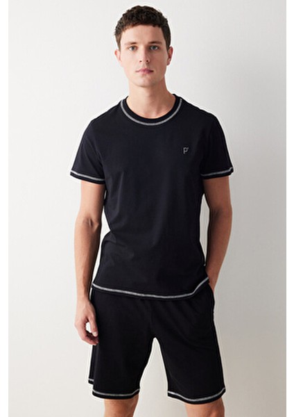 Black Kadın Şort Pijama Takımı Pamuk Minimalist Tasarım ve Rahatlık fırsatları