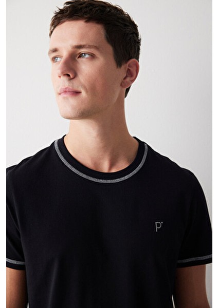 Black Kadın Şort Pijama Takımı Pamuk Minimalist Tasarım ve Rahatlık indirimleri