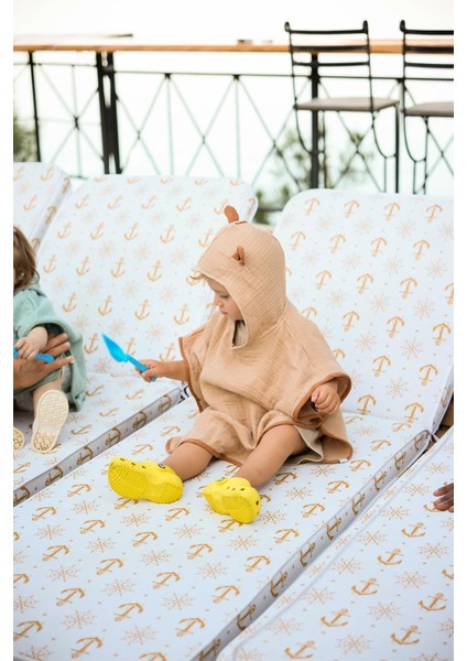 4 Katlı Müslin Bebek Pançosu – Banyo ve Plaj Kullanımı