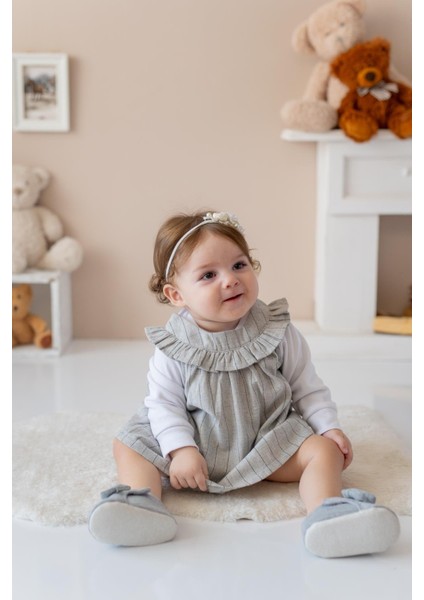 Kız Bebek Yakası Fırfırlı Elbise ve Bluz Takım - Gri