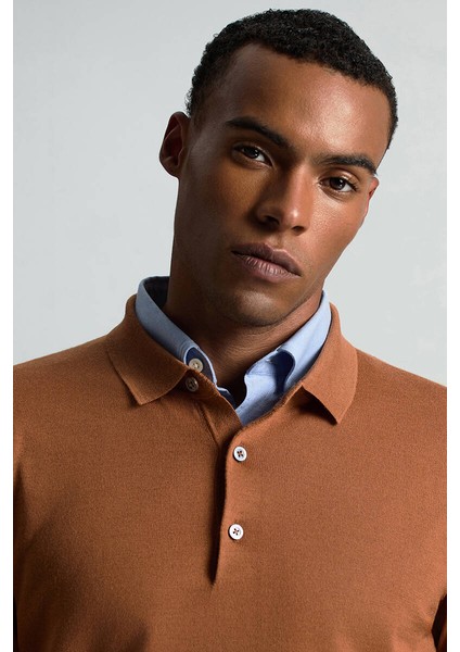 Merino Yünü Polo Yaka Konyak Rengi Triko indirimleri