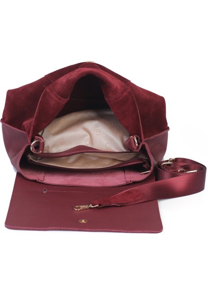 Kapaklı Uzun Askılı Salaş Deri Çanta fırsatları