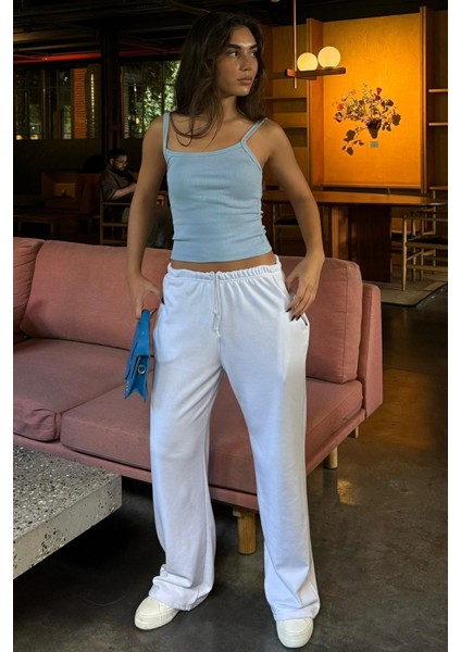 Beyaz Barrel Fit Kadın Eşofman Altı MG2553 fırsatları