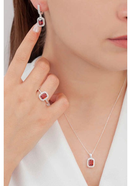 Baget Taşlı Gümüş Kare Model Takı Seti S6KK 925