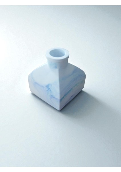 Homemade Dekoratif Obje Mavi Desenli Taş Vazo Kare Tabanlı ve Köşeli Yapı modelleri