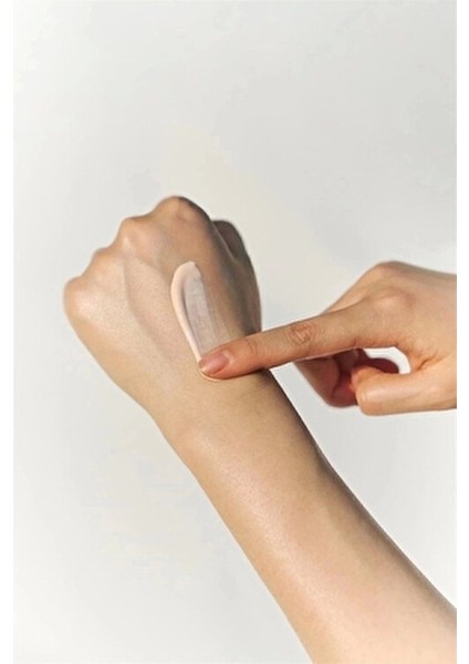 Güneş Kremi SPF 50+ Renkli Nemlendirici 50 ml Tüm Cilt Tipleri için fırsatları
