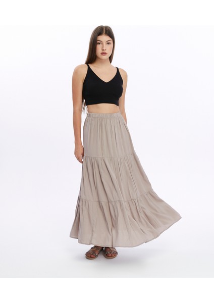 Nora Uzun Etek