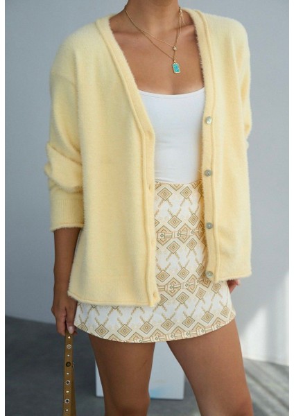 Kadın Yumuşak Dokulu Triko Hırka modelleri