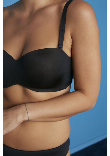 Siyah Toparlayıcı Lotus Premium Dolgusuz Straplez Sütyen