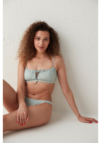 Mint Yeşili Beyaz Dama Desenli Greenlake Side Biye Detaylı Bikini Altı fırsatları