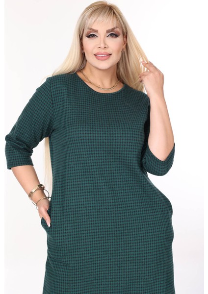 Çift Cepli Desenli Esnek Kışlık Büyük Beden Midi Elbise 45B-2700 modelleri