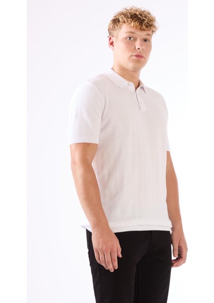 Beyaz Erkek Slim Fit Balıksırtı Desenli Polo Yaka Triko
