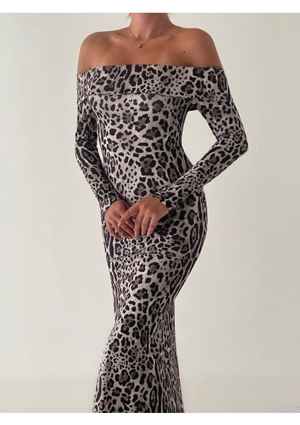Kadın Madonna Yaka Dalgıç Kumaş Leopar Desen Maxi Boy Derin Yırtmaçlı Elbise