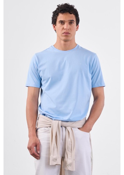Açık Mavi Bisiklet Yaka Pamuklu Düz Renk Slim Fit Erkek T-Shirt