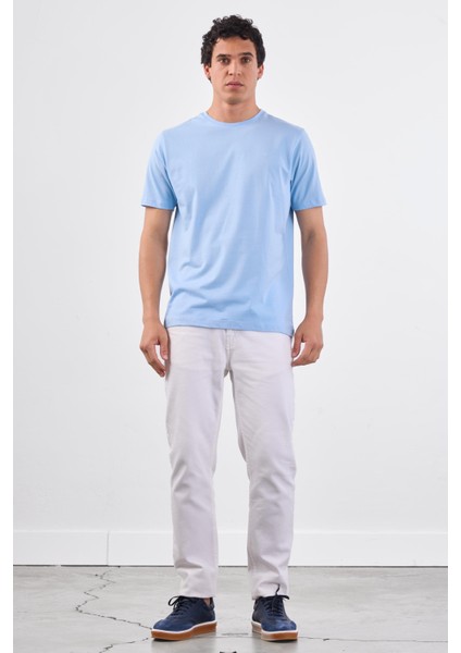 Açık Mavi Bisiklet Yaka Pamuklu Düz Renk Slim Fit Erkek T-Shirt fırsatları