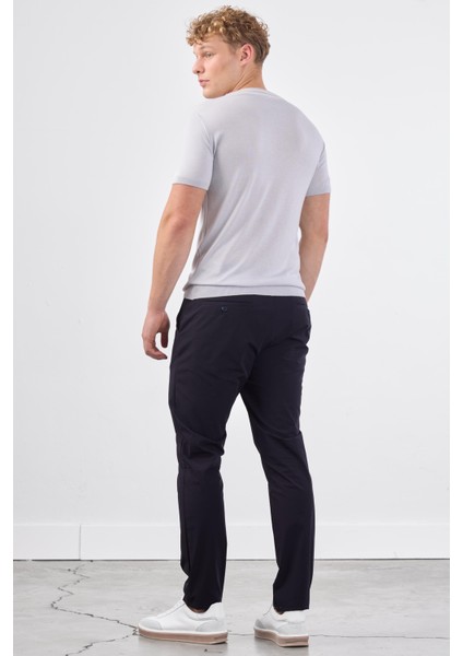 Açık Gri O Yaka Düz Renk Kısa Kollu Slim Fit Triko T-Shirt fırsatları