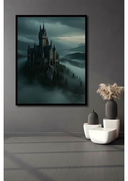 Çerçeve Görünümlü Hogwarts Şatosu Sisli Dağlar Yağlı Boya Görünümlü Ofis Dekoratif Ahşap Kare Tablo