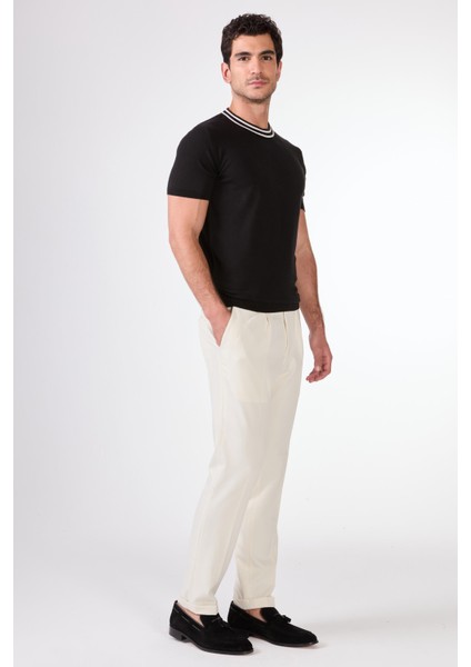 Siyah O Yaka Düz Renk Kısa Kollu Slim Fit Triko Tshirt modelleri