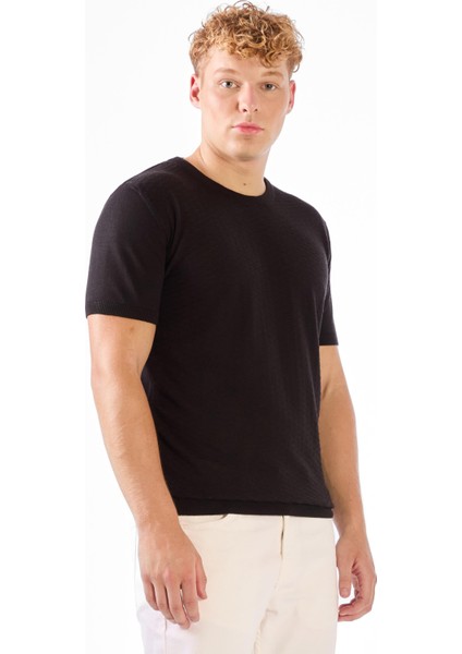 Siyah O Yaka Düz Renk Kısa Kollu Slim Fit Triko Tshirt fiyatları